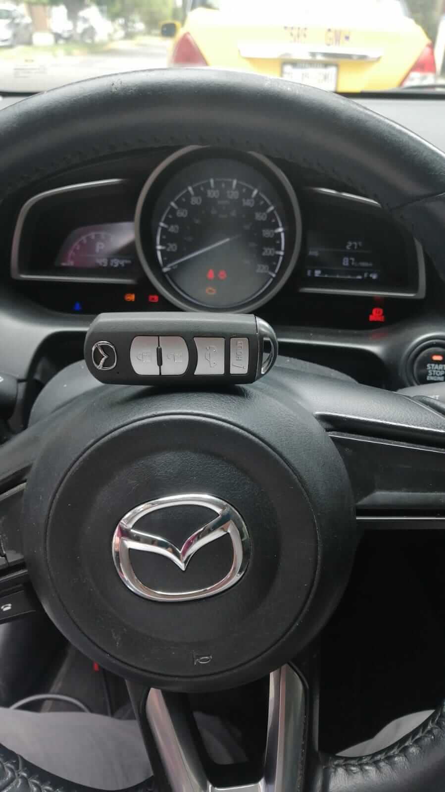 programar llave Mazda